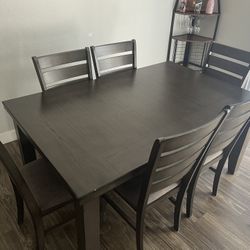 7-Piece Dining Set
