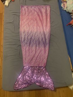 Mermaid tail blanket