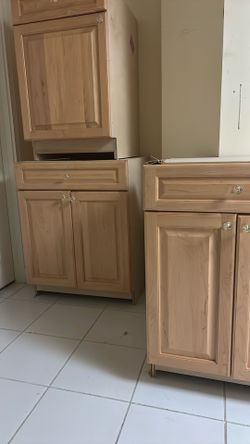 Kitchen Cabinets 