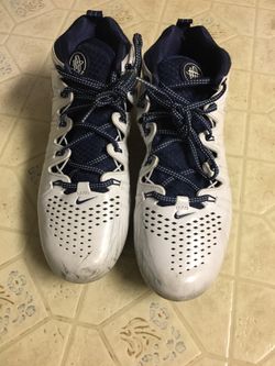 Nike men football cleat size 10.5