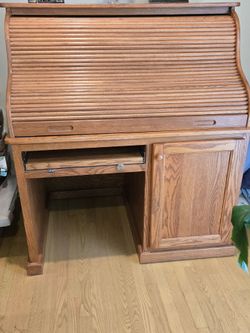 Rolltop desk