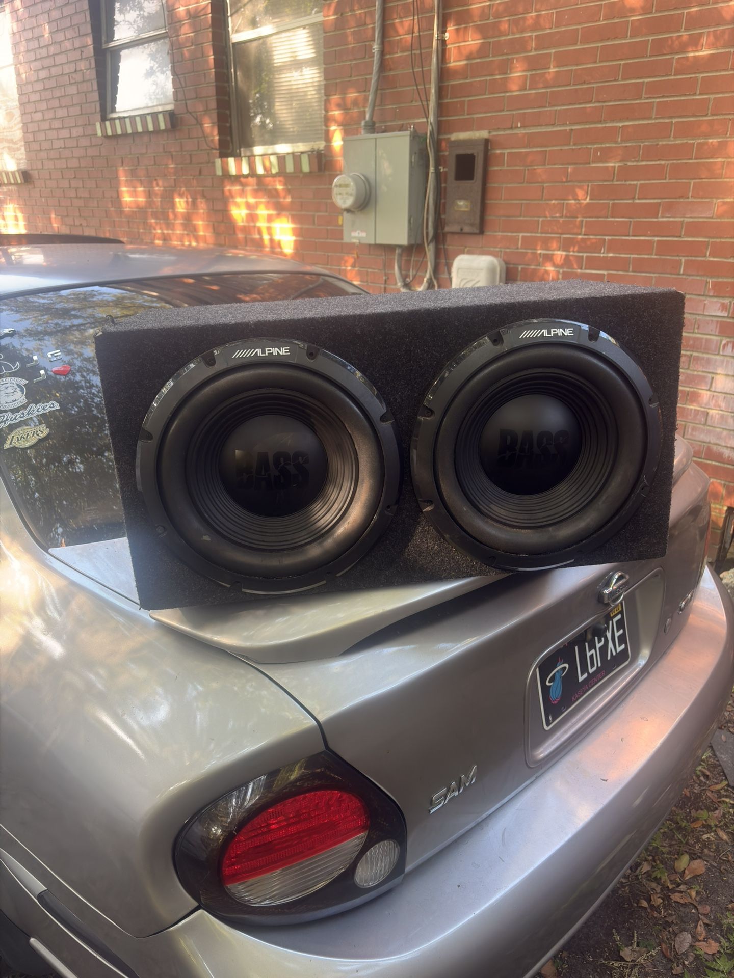 Dual 12 Inch Subwoofers