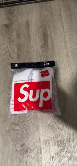 Supreme socks
