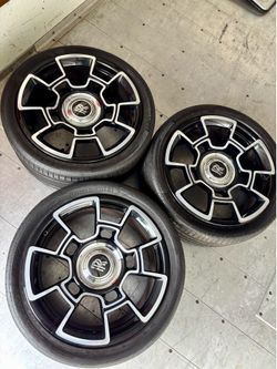21” Rolls Royce Wraith Dawn Ghost Wheel Rim Black Badge
