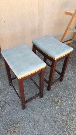 Barstool