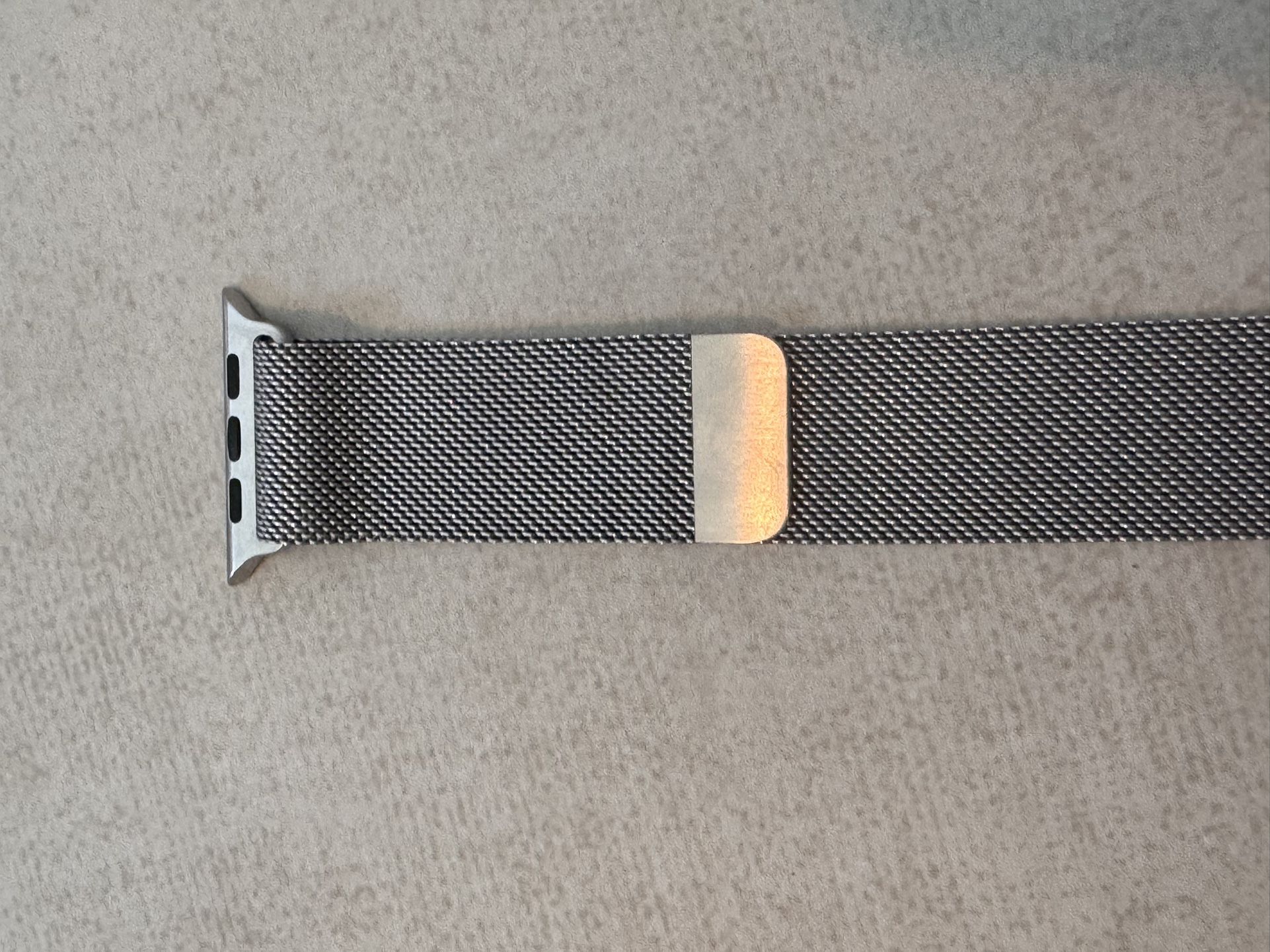 Milanese loop Apple Watch bracelet