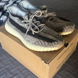 Yeezy 350 V2 Zyon