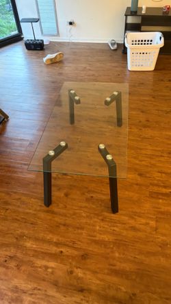Glass Coffee Table — FREE, MUST GO BY SUNDAY