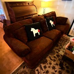 Living room set plus rug