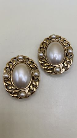 Vintage Carolee Large Faux Pearl Golden Woven Clip On Earrings 