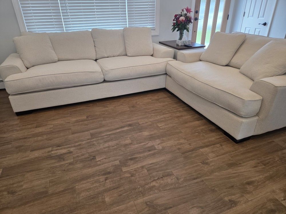 Sofa & Loveseat