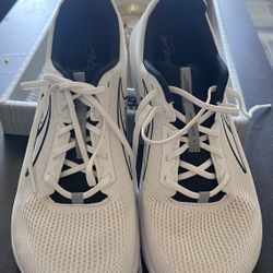 Shoes Man - Altra Escalante 4