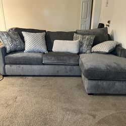 Grey Couch W Pull Out Bed