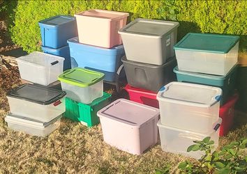 Storage Bins With lids $5 apiece