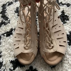 Earth NEW Kristen Lace up, cut out ankle, strap leather sandals, size 9D