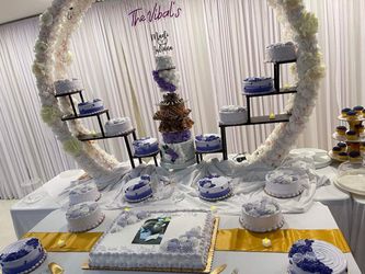 Cake Stand/ Cakes Summer Party 