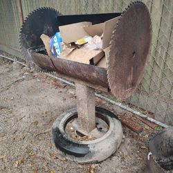 birn pit shoes chains