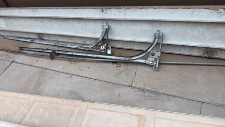HOT DEAL GARAGE DOOR