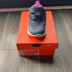 Nike “Navy blue” Size 8c