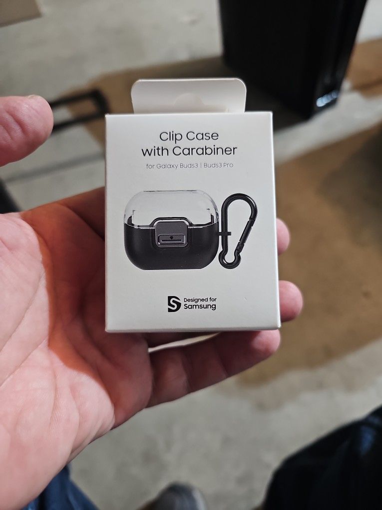 Samsung Galaxy Buds 3/Pro Clip Case W/ Carabiner 
