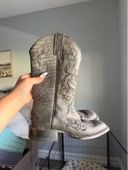 WOMENS SHYANNE BOOTS