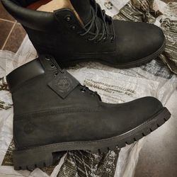 MEN 11.5 BLACK TIMBS 135 for Sale in Brooklyn NY OfferUp