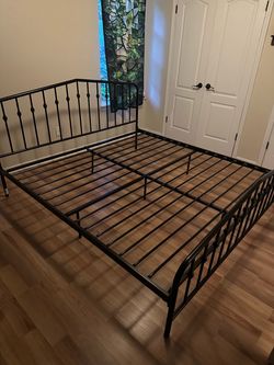 King size bed frame -  Black, metal