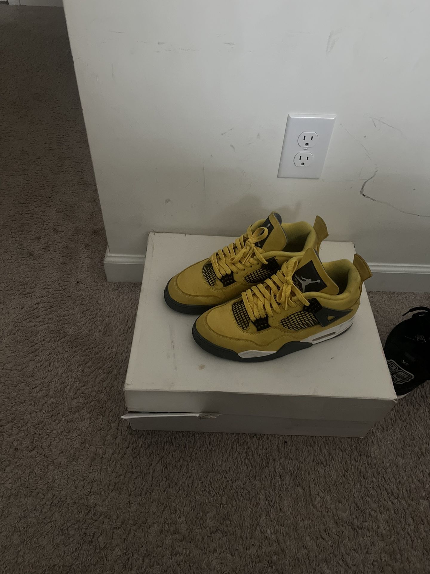 jordan 4’s