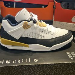 Jordan spikzike low size 10 black metalicc "THE BROOKLYN"