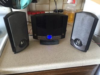 Old CD player/ Radio with speakers