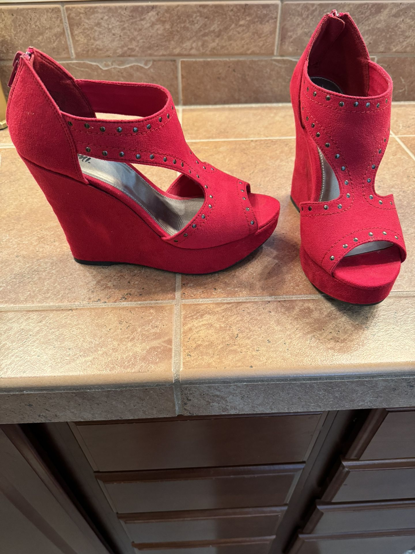 Red Fiona Heels, Size 9