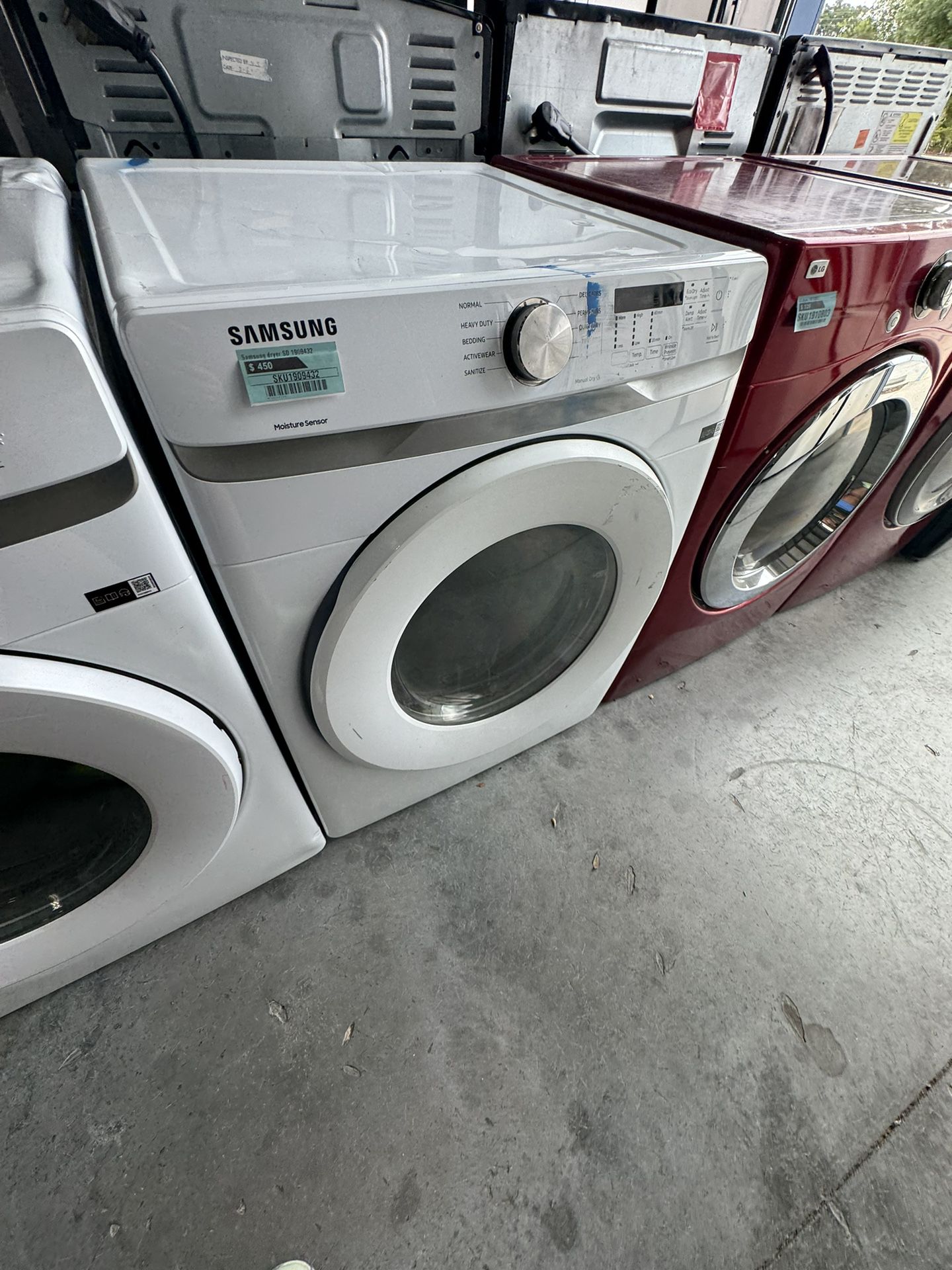 Samsung New Electric Dryer Scratch And Dent 