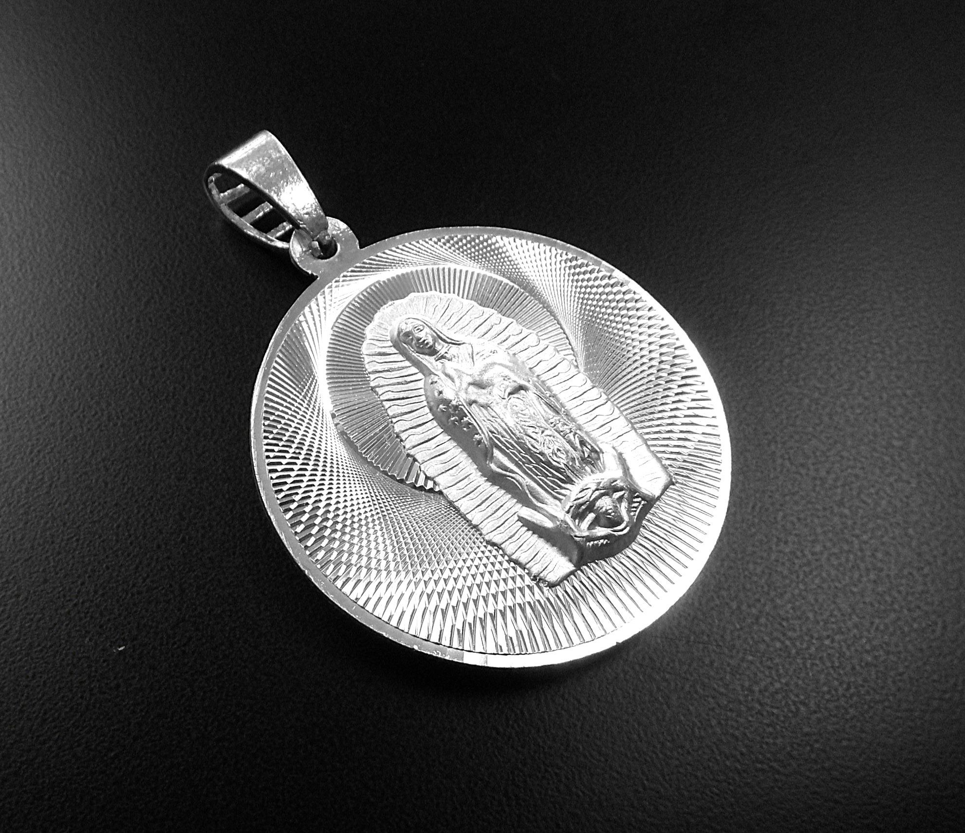 NEW STERLING SILVER RELIGIOUS MEDALLION PENDANT