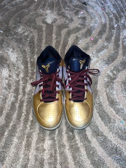 Kobe 4 'Gold Medal" Basketball Shoes