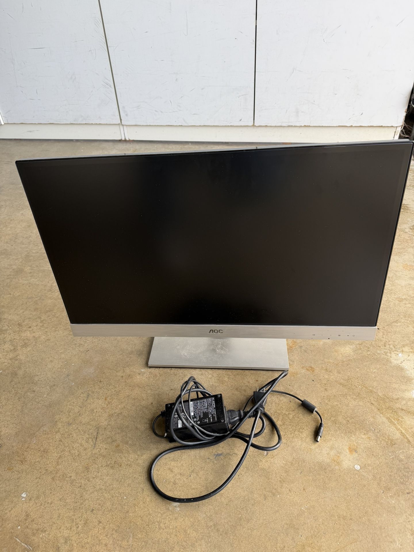 28 In Gaming Monitor