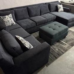 NEW BLACK U SHAPED SECTIONAL / NUEVO SECCIONAL COLOR NEGRO 