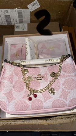Pink purse
