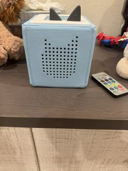 Tonibox And Shelf