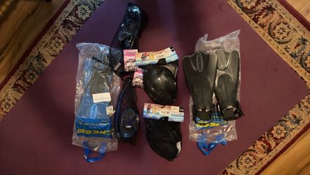 Snorkeling gear-2sets- Never used