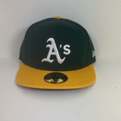 Oakland Athletics New era fitted hats 🧢