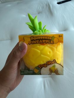 Squeezy Pineapple Squishy Toy Yellow Green Sensory Fidget Stress Relief Toy