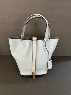 Stunning Leather Handbag