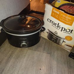 Crockpot w/Lid 