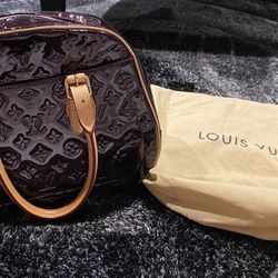 Authentic Louis Vuitton Amarante Monogram Vernis