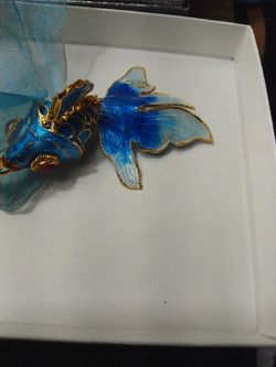 coy fish made with góld