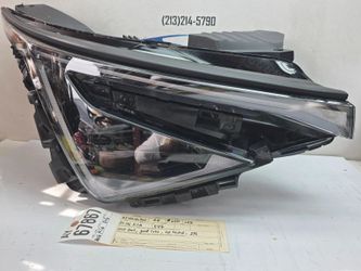 2025 - 2026 KIA EV6 RIGHT PASSENGER LED HEADLIGHT OEM AY67867