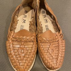 Huaraches Size 23