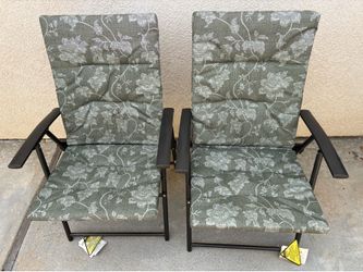 Outdoor Padded folding chairs