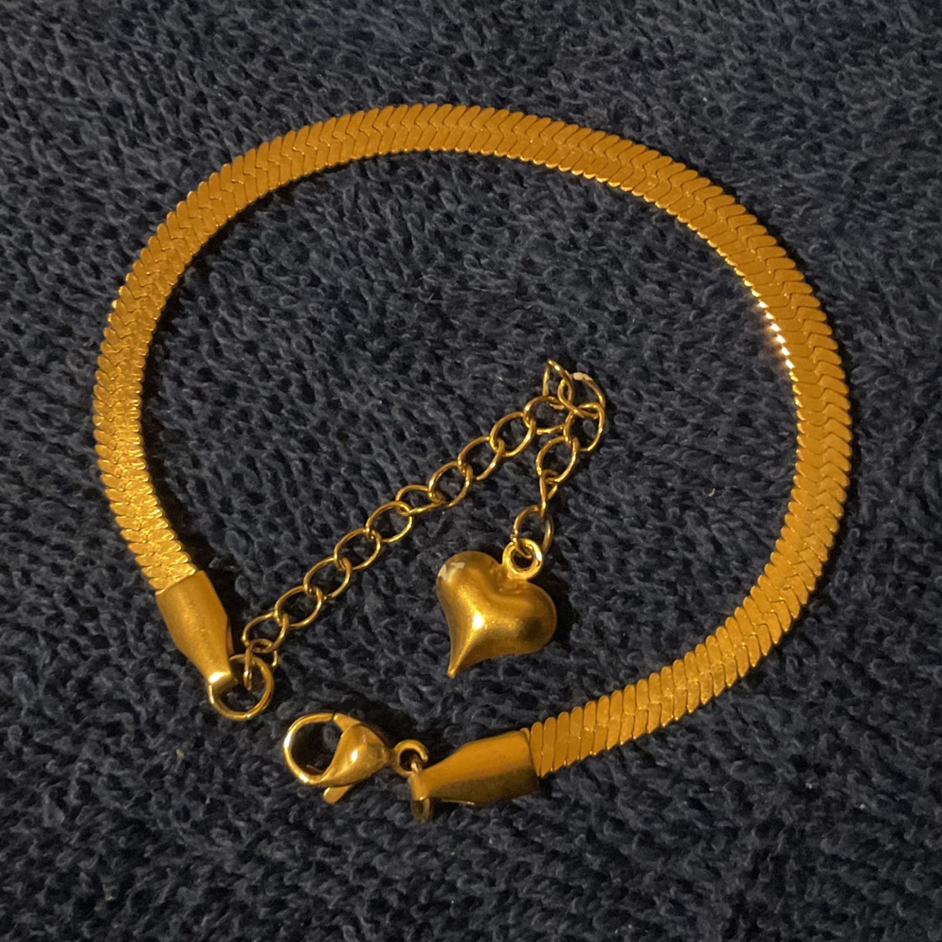 6”-8” Goldtone Herringbone Bracelet With Heart Charm