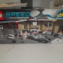 Lego Speed Champions. Set 75911